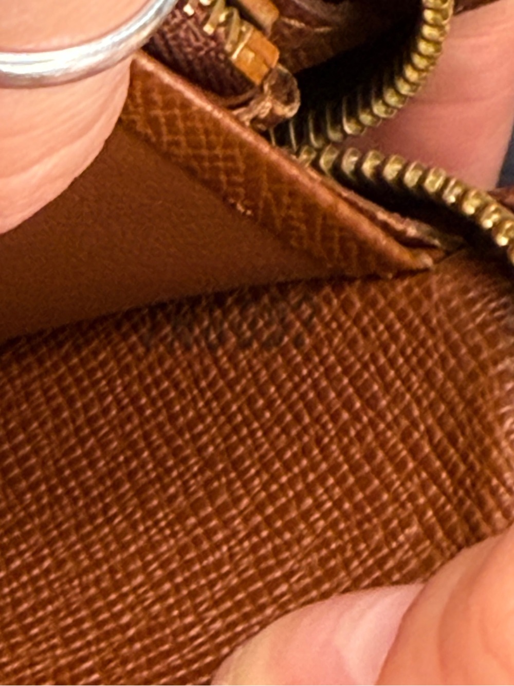 Louis Vuitton Monogram Zip Wallet | LV Zippy Wallet | Vintage| w/box and COA - Picture 8 of 11